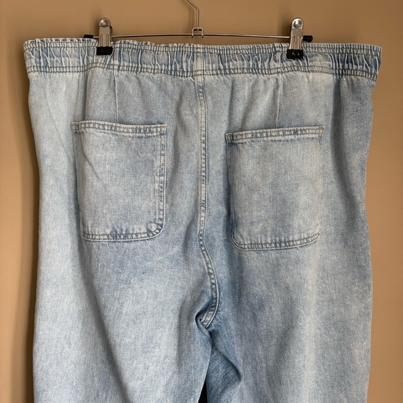 GAP High Rise Wide Leg Stretch Waist Jeans - Picture 8 of 10